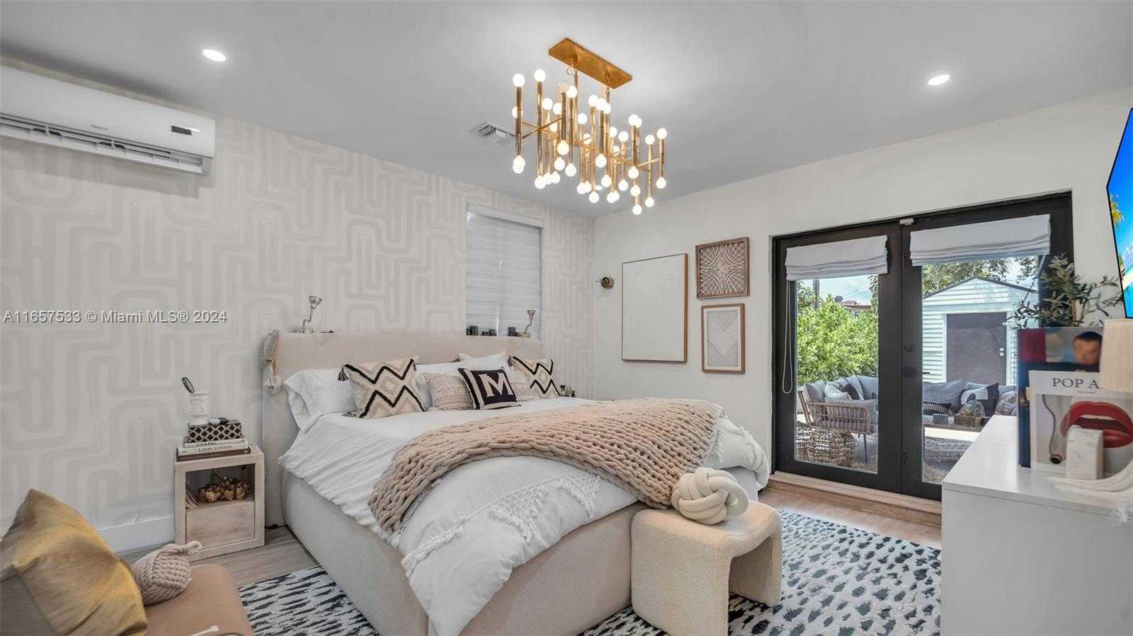 Small Image of 2324 SOUTH WEST 58TH CT, Miami Number 27