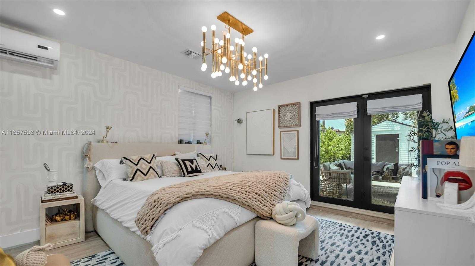 Small Image of 2324 SOUTH WEST 58TH CT, Miami Number 28