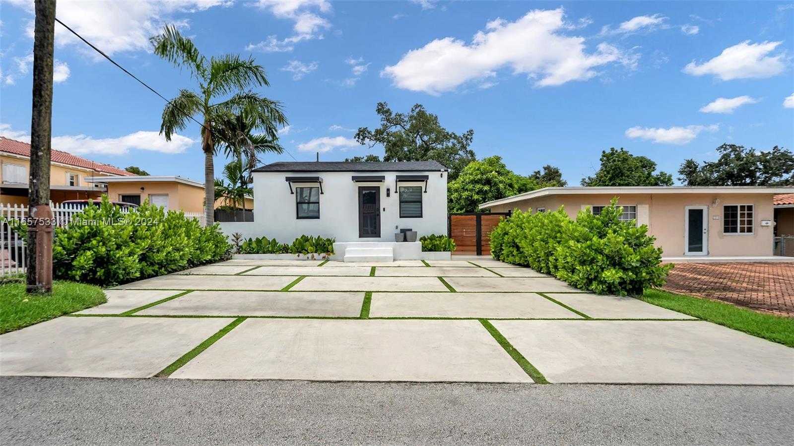 Small Image of 2324 SOUTH WEST 58TH CT, Miami Number 41