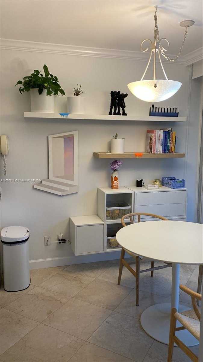 Small Image of 7000 ISLAND BLVD #403, Aventura Number 12