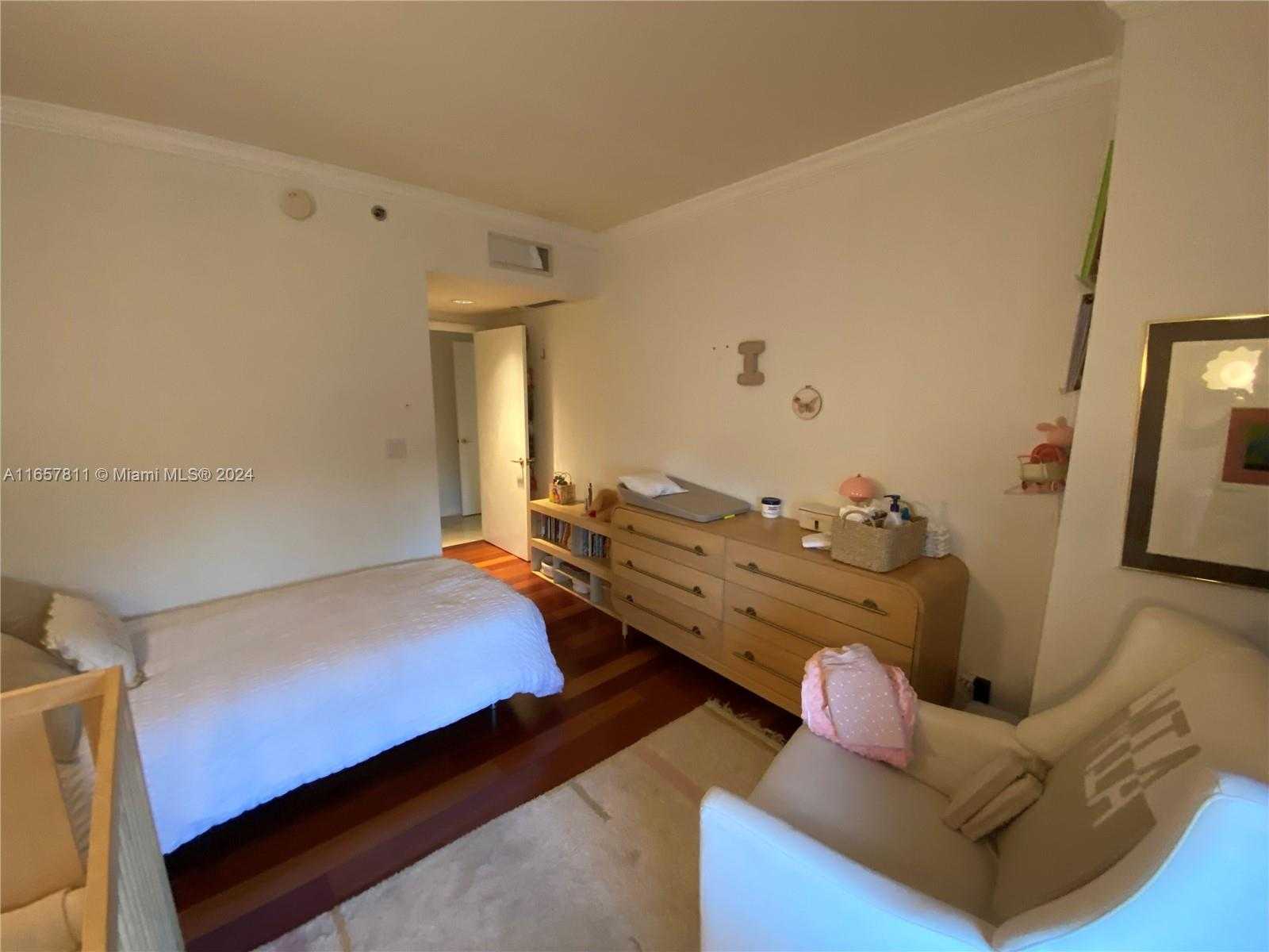Small Image of 7000 ISLAND BLVD #403, Aventura Number 16