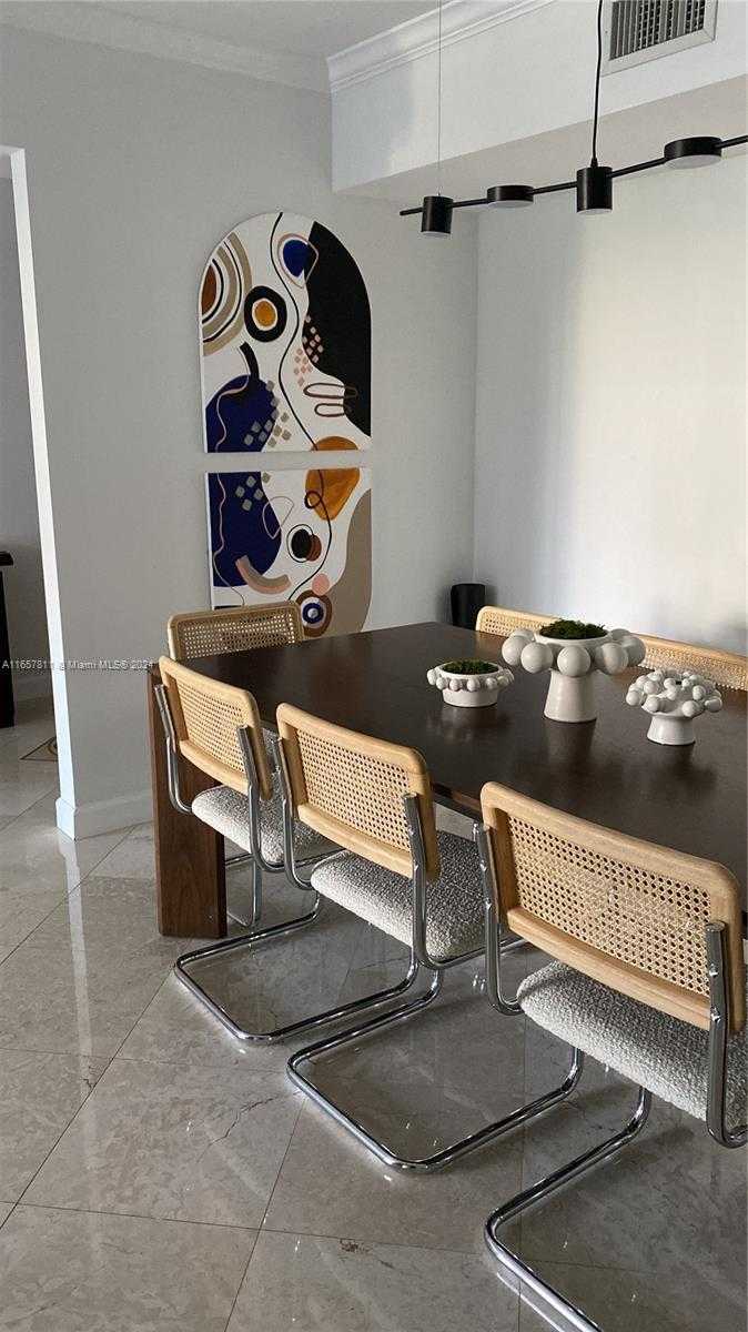 Small Image of 7000 ISLAND BLVD #403, Aventura Number 3