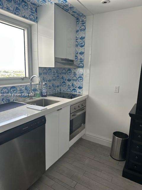 Small Image of 1100 WEST AVE #1402, Miami Beach Number 10