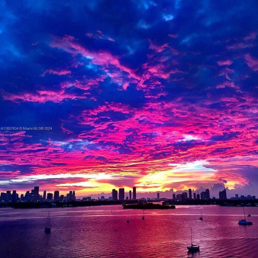 Small Image of 1100 WEST AVE #1402, Miami Beach Number 27
