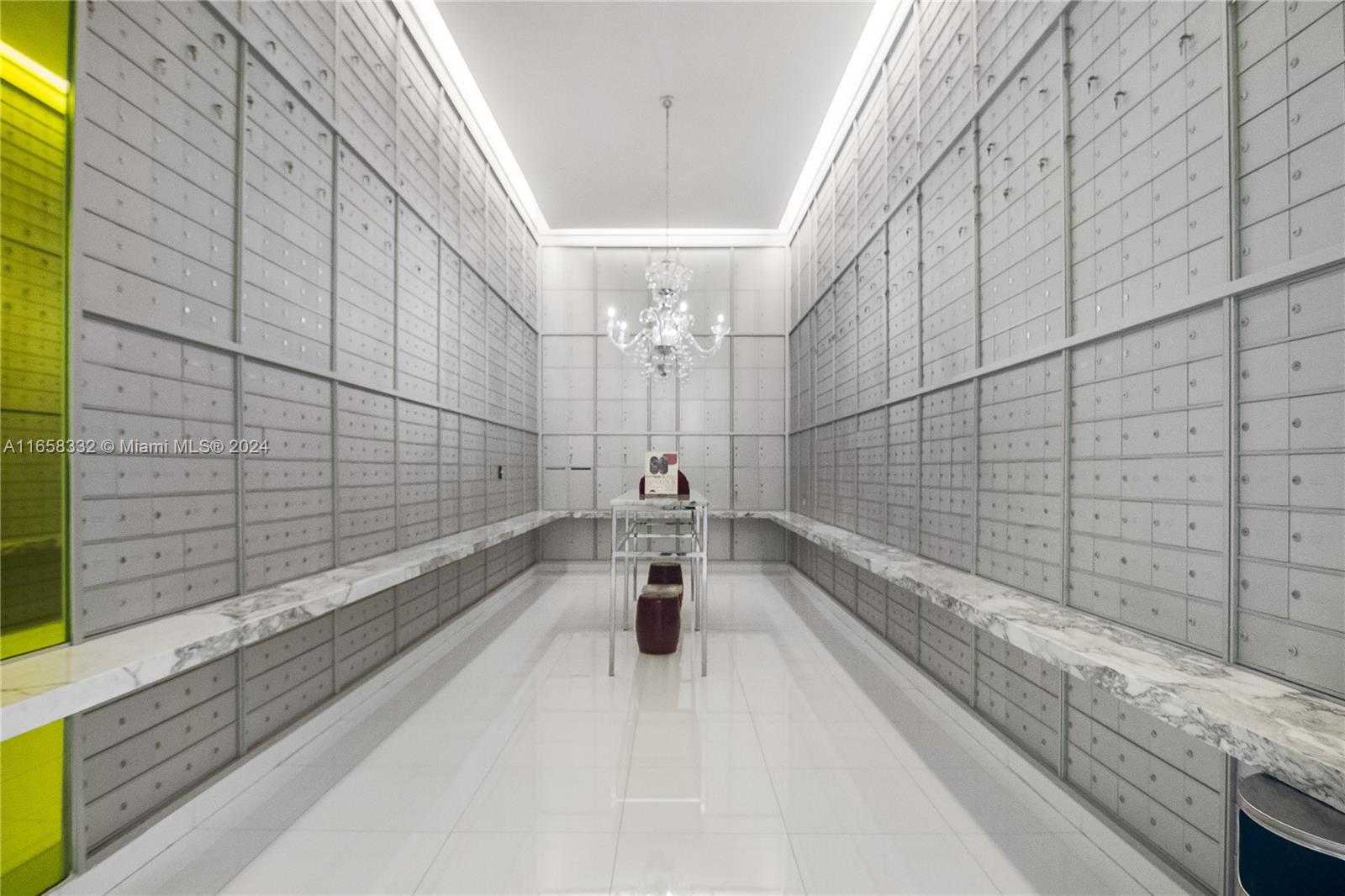 Small Image of 495 BRICKELL AVE #2207, Miami Number 31