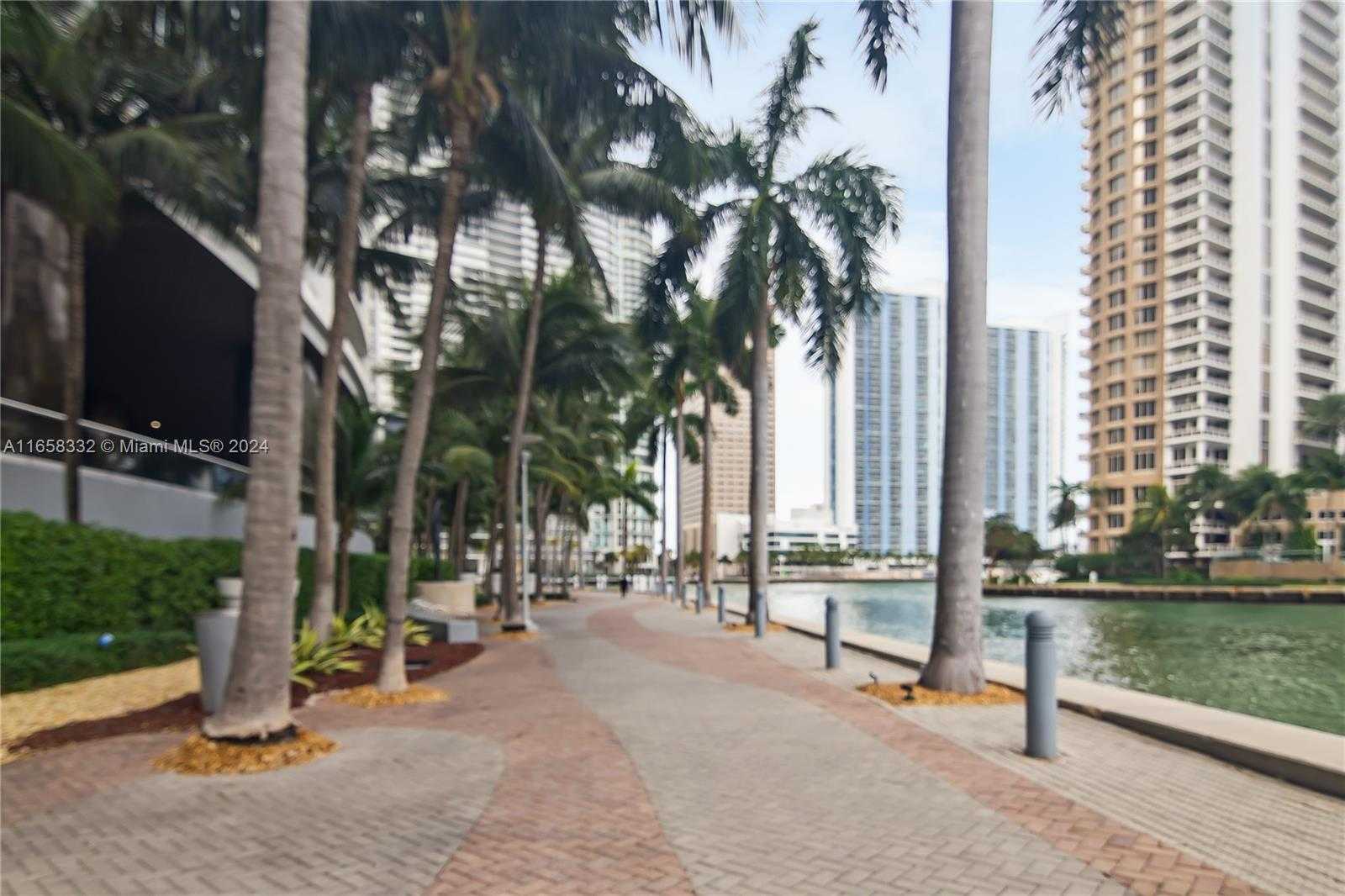 Small Image of 495 BRICKELL AVE #2207, Miami Number 34