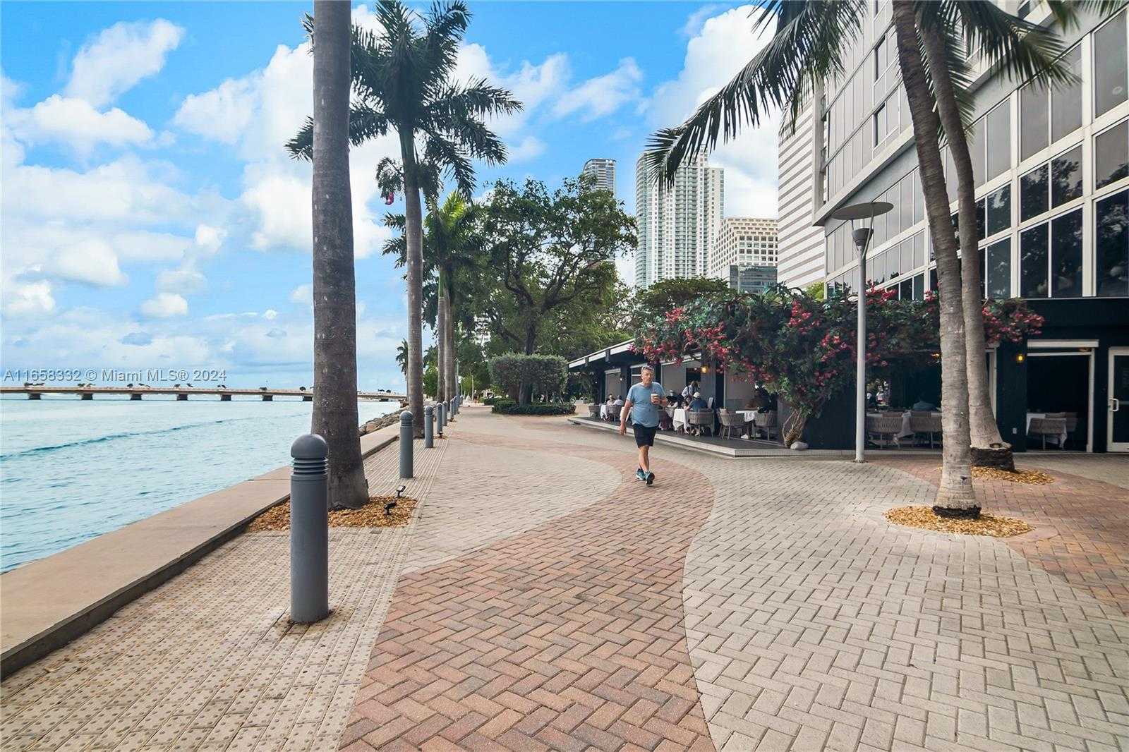 Small Image of 495 BRICKELL AVE #2207, Miami Number 36