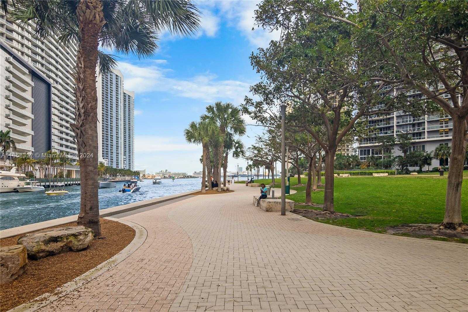 Small Image of 495 BRICKELL AVE #2207, Miami Number 38