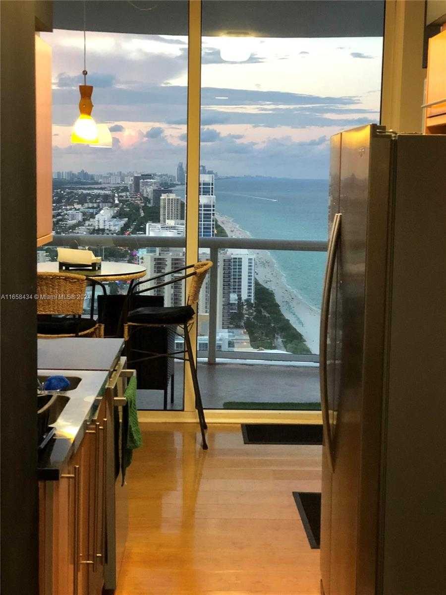 Small Image of 6365 COLLINS AVE #4209, Miami Beach Number 19