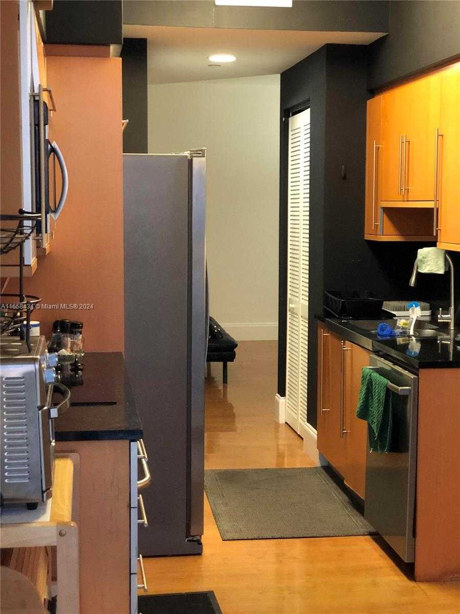 Small Image of 6365 COLLINS AVE #4209, Miami Beach Number 20