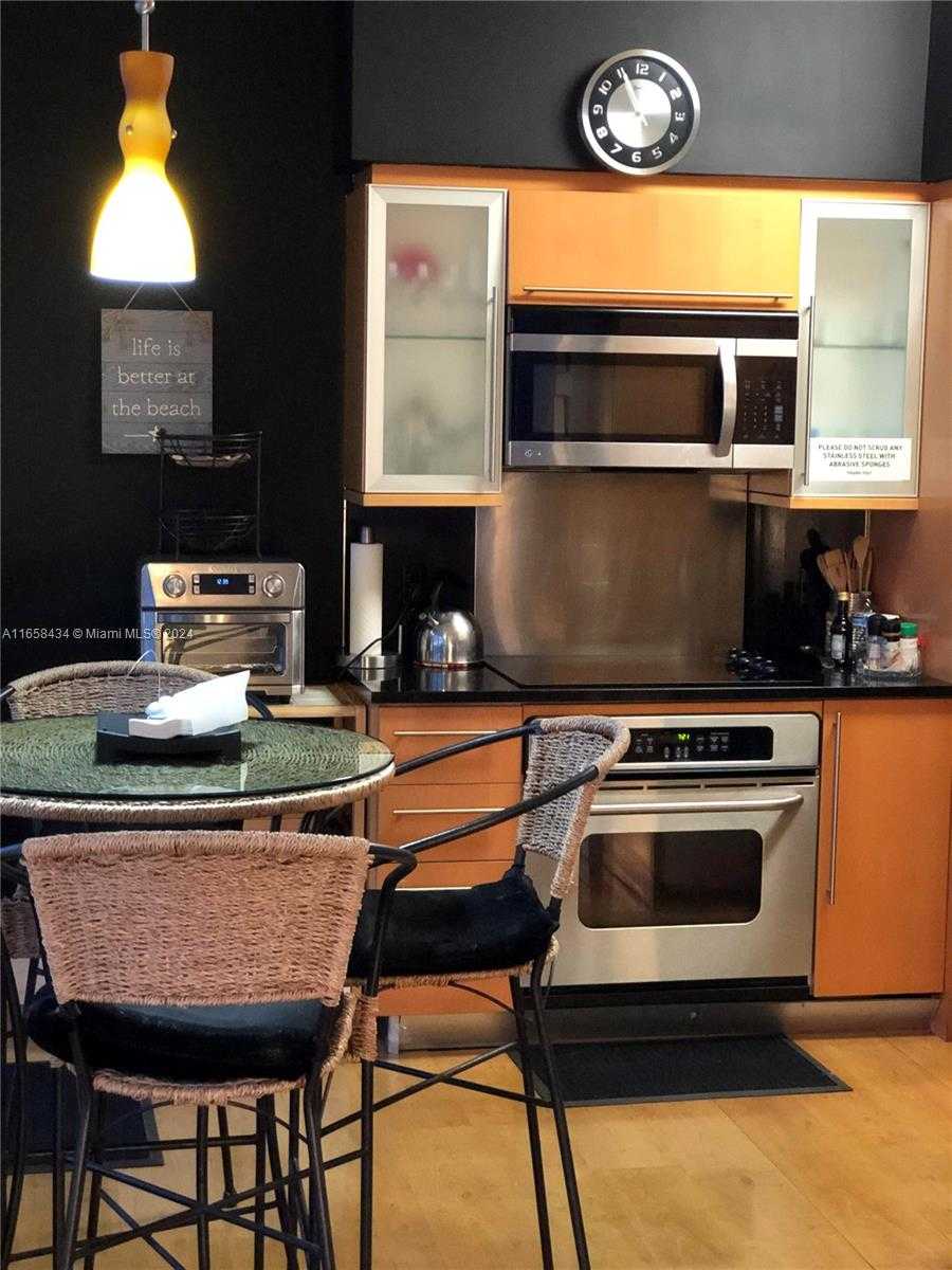 Small Image of 6365 COLLINS AVE #4209, Miami Beach Number 24