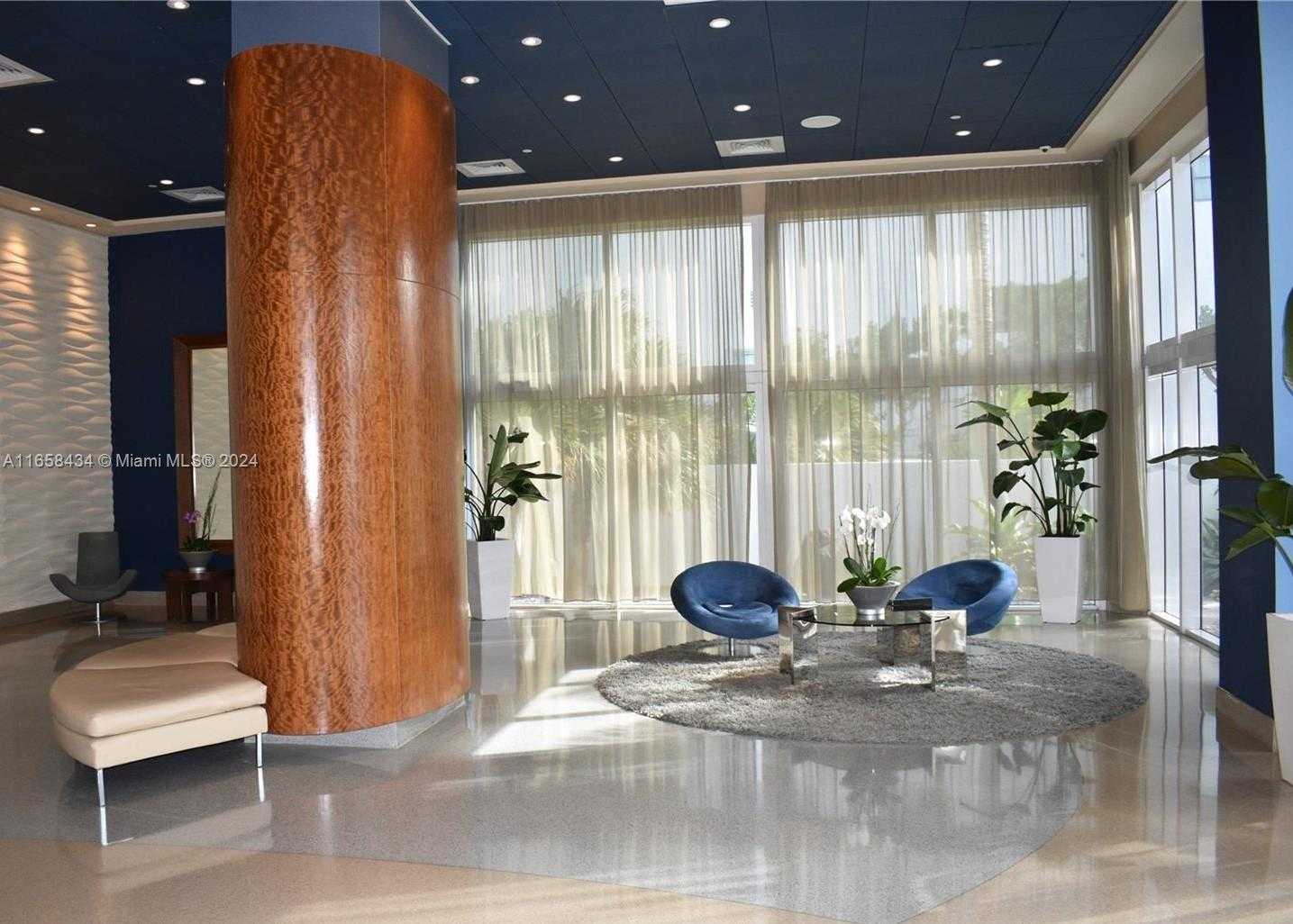 Small Image of 6365 COLLINS AVE #4209, Miami Beach Number 3