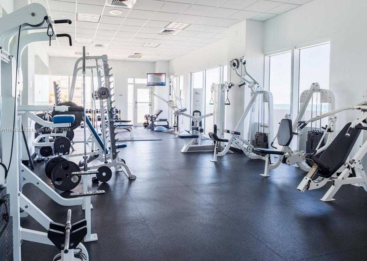 Small Image of 6365 COLLINS AVE #4209, Miami Beach Number 7