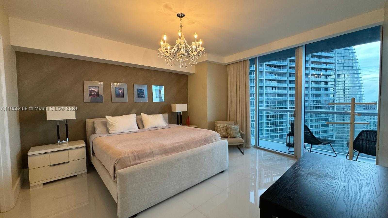 Small Image of 495 BRICKELL AVE #4902, Miami Number 10