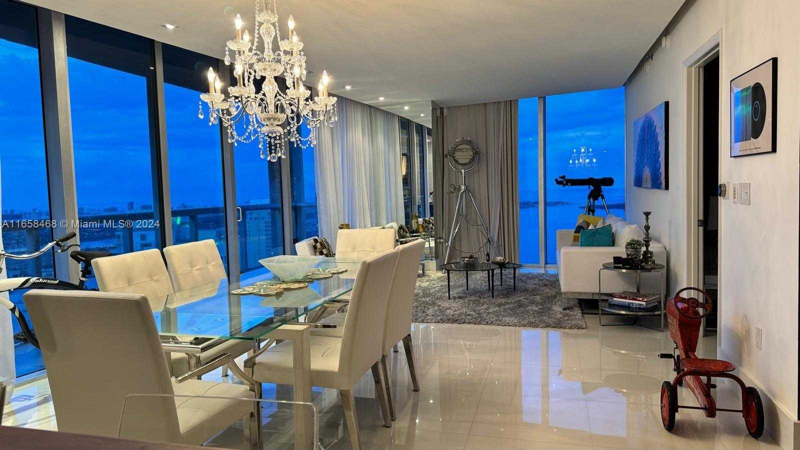Small Image of 495 BRICKELL AVE #4902, Miami Number 5