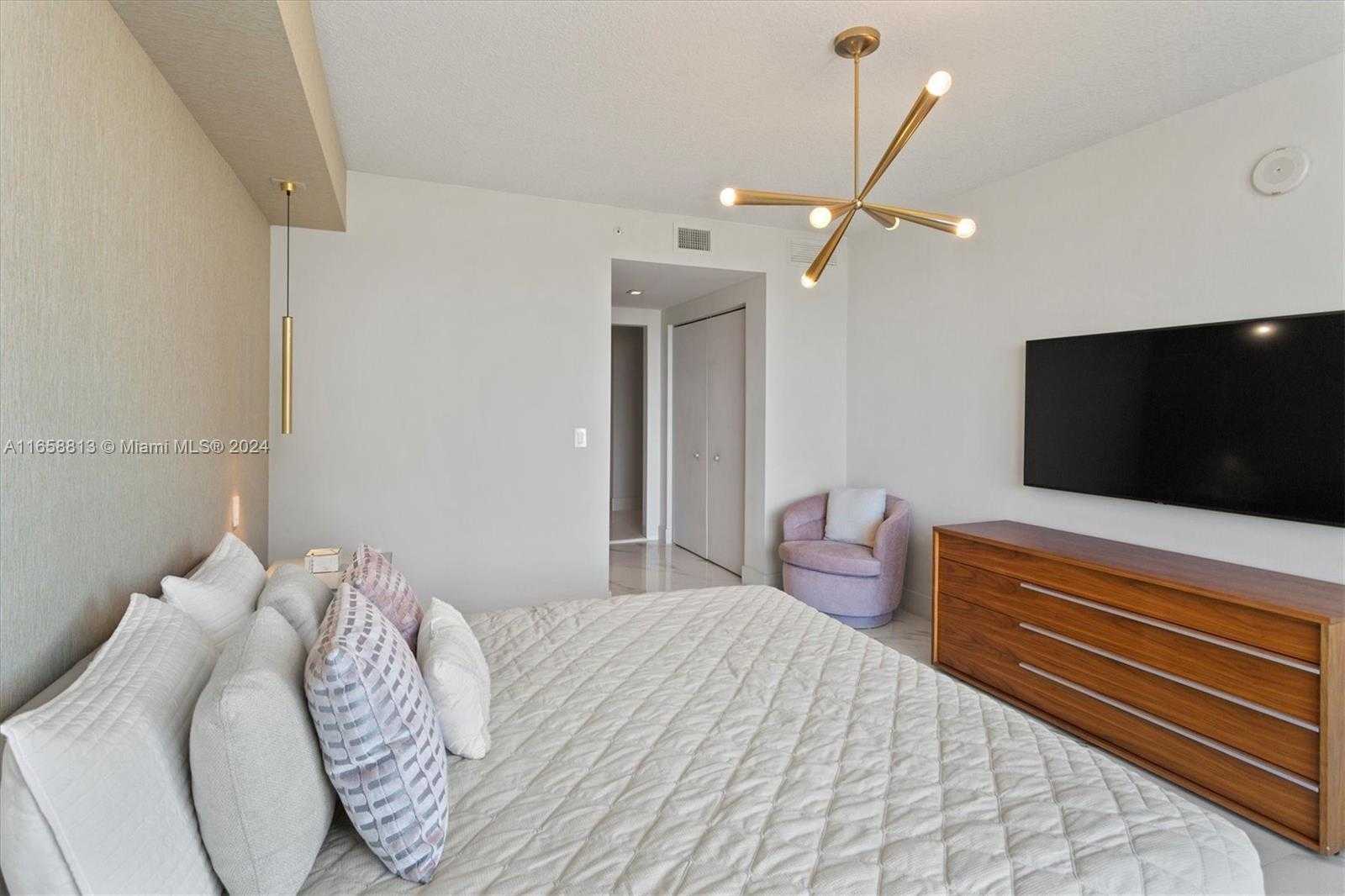 Small Image of 330 SUNNY ISLES BLVD #5-705, Sunny Isles Beach Number 11