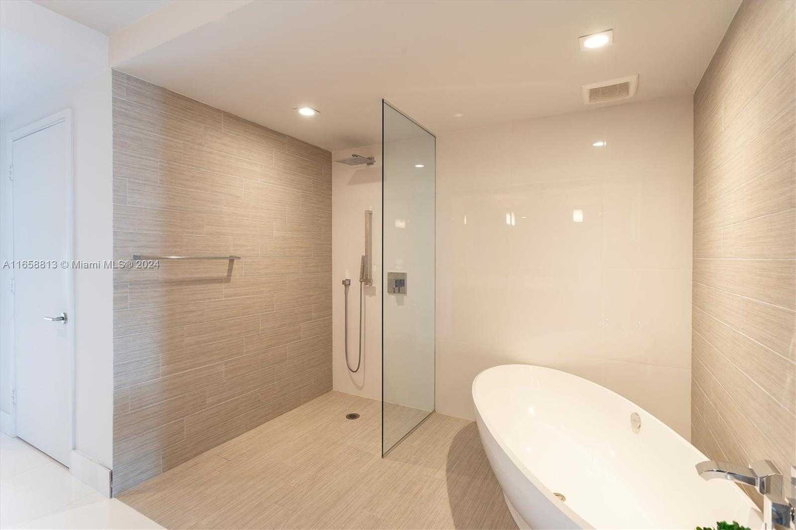 Small Image of 330 SUNNY ISLES BLVD #5-705, Sunny Isles Beach Number 14