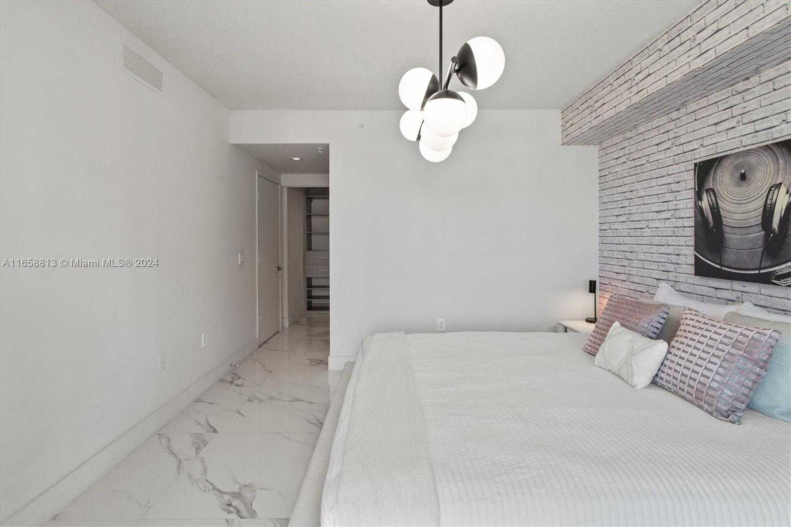 Small Image of 330 SUNNY ISLES BLVD #5-705, Sunny Isles Beach Number 22
