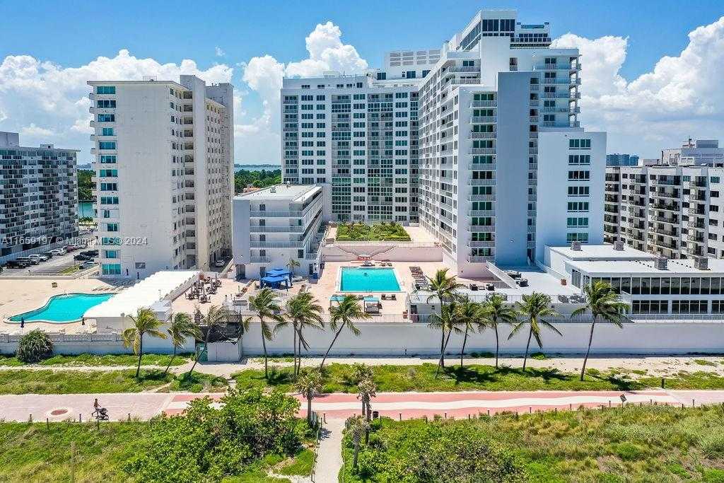 Small Image of 5401 COLLINS AVE #344, Miami Beach Number 2