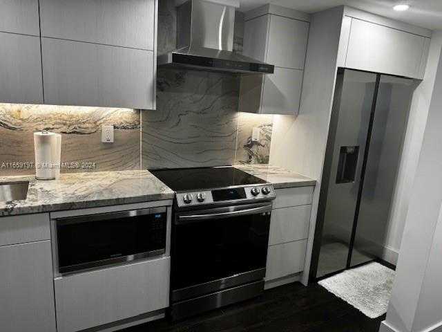 Small Image of 5401 COLLINS AVE #344, Miami Beach Number 29