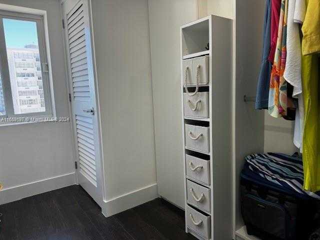 Small Image of 5401 COLLINS AVE #344, Miami Beach Number 41
