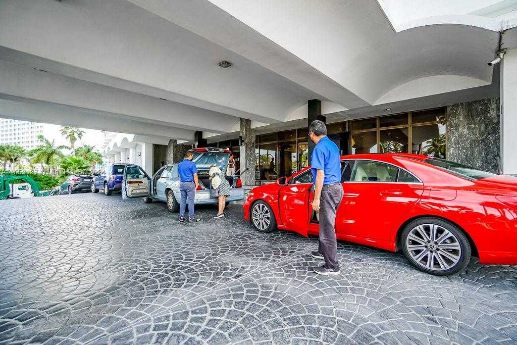 Small Image of 5401 COLLINS AVE #344, Miami Beach Number 47