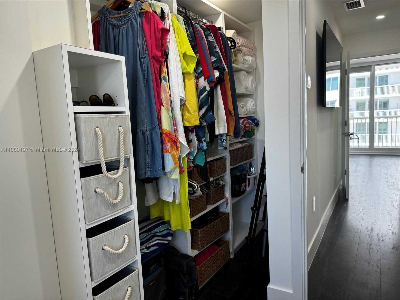 Small Image of 5401 COLLINS AVE #344, Miami Beach Number 48