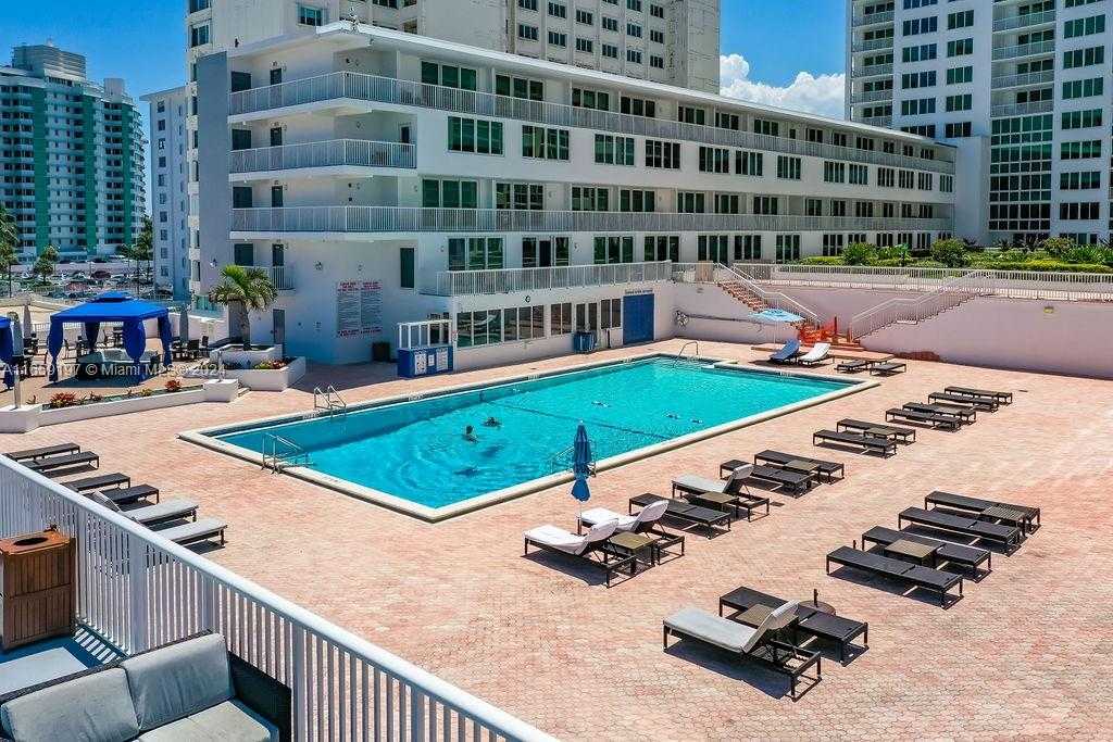 Small Image of 5401 COLLINS AVE #344, Miami Beach Number 6