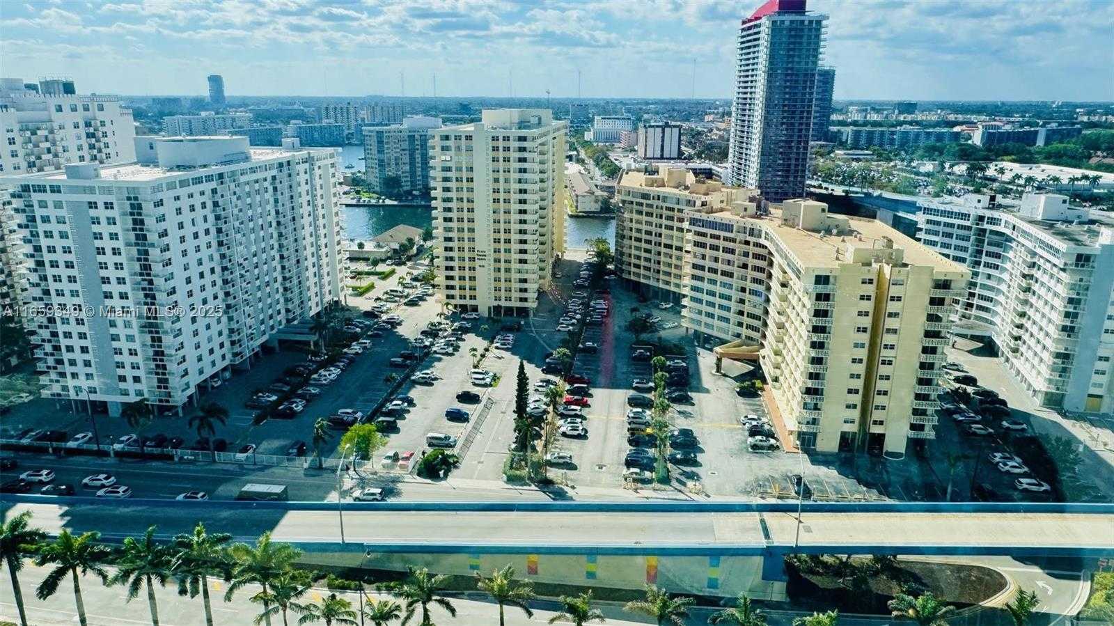 Small Image of 1830 SOUTH OCEAN DR #2107, Hallandale Beach Number 15