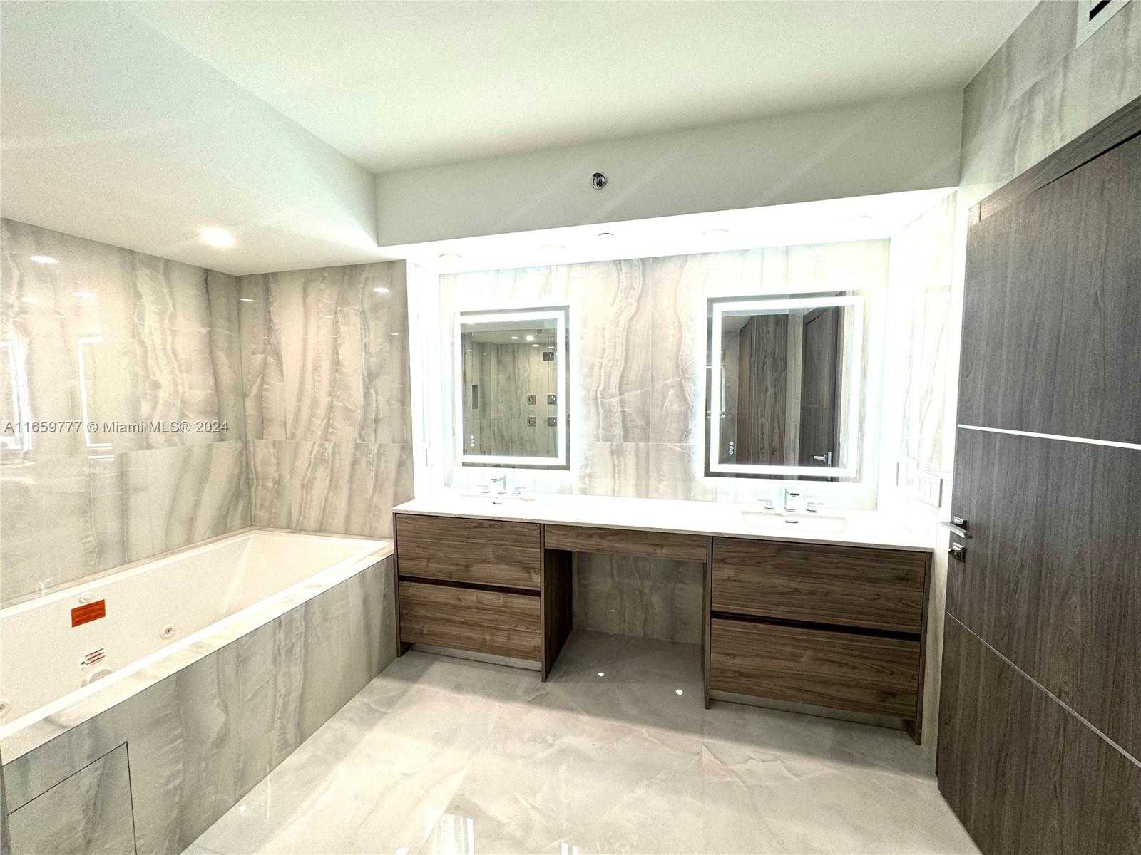 Small Image of 1830 SOUTH OCEAN DR #1002, Hallandale Beach Number 17