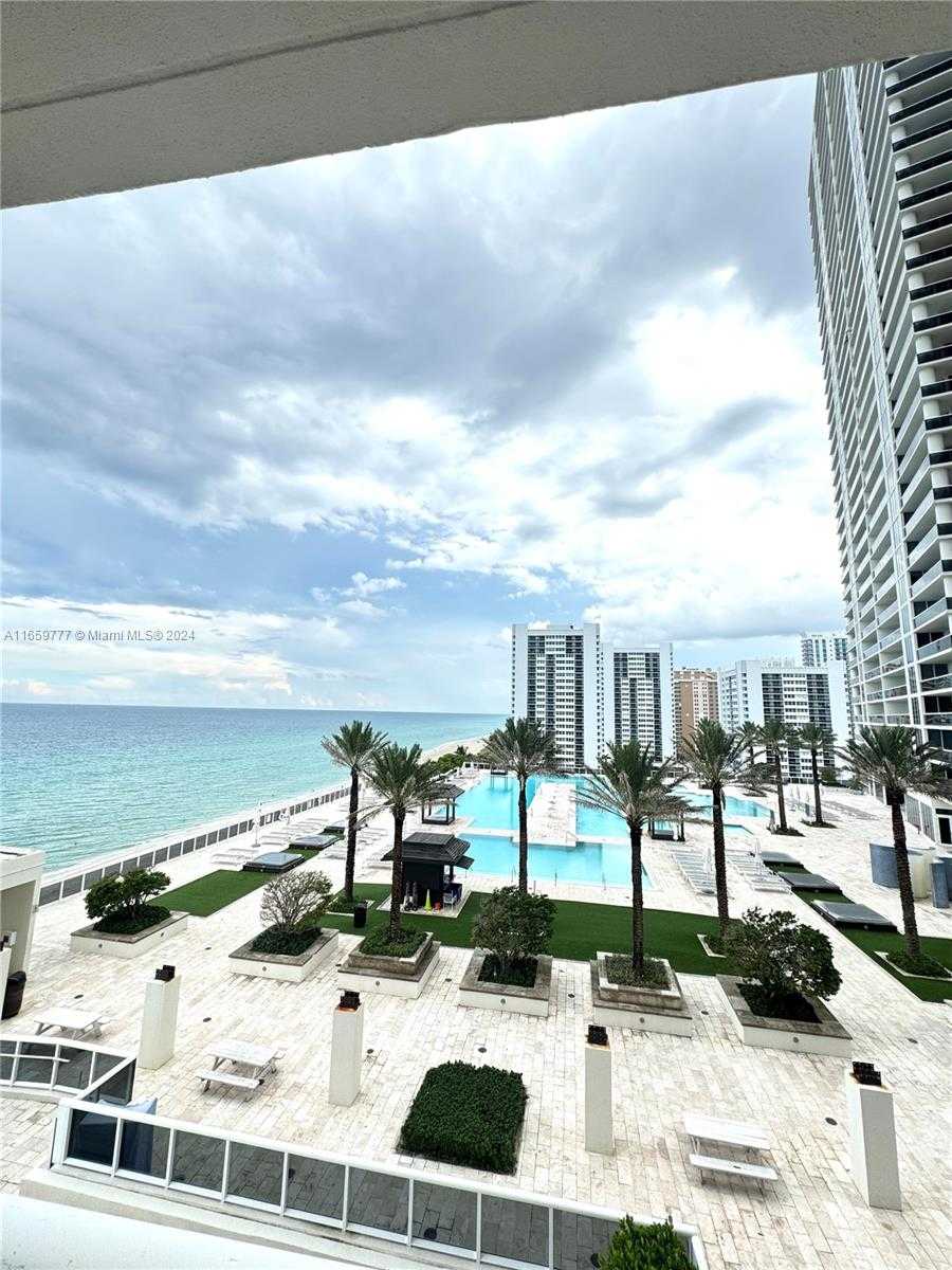 Small Image of 1830 SOUTH OCEAN DR #1002, Hallandale Beach Number 19