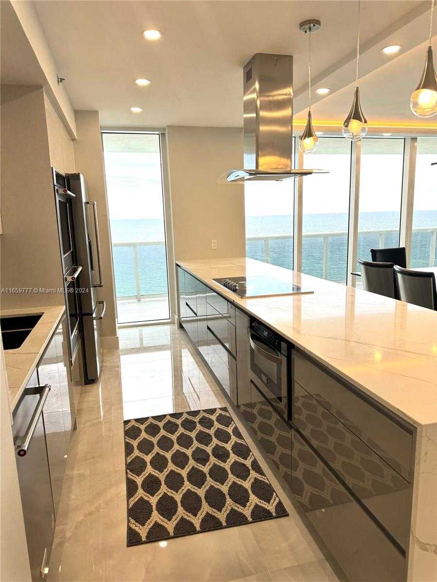 Small Image of 1830 SOUTH OCEAN DR #1002, Hallandale Beach Number 7