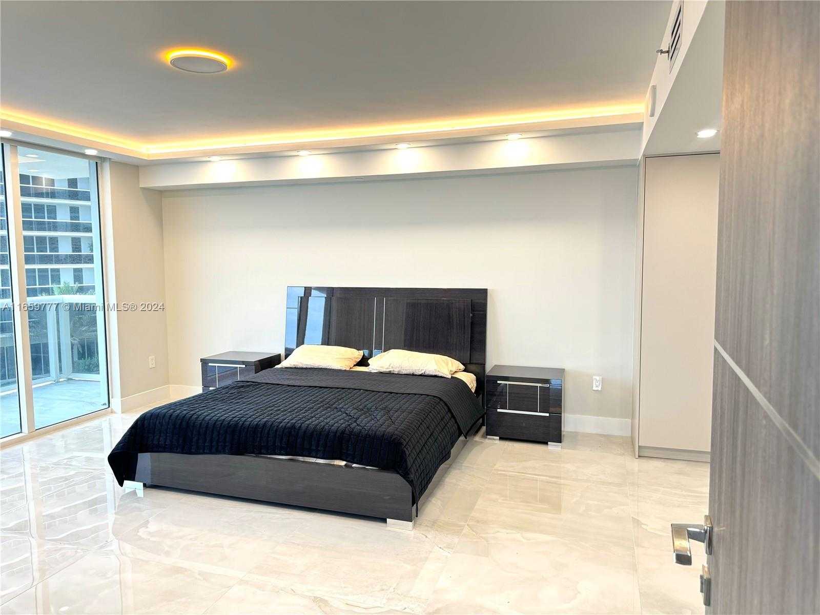 Small Image of 1830 SOUTH OCEAN DR #1002, Hallandale Beach Number 8