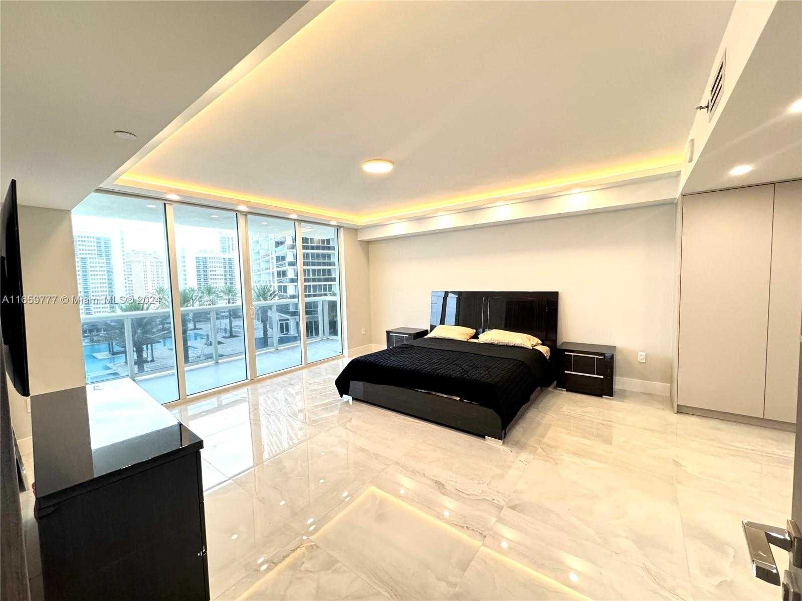 Small Image of 1830 SOUTH OCEAN DR #1002, Hallandale Beach Number 9
