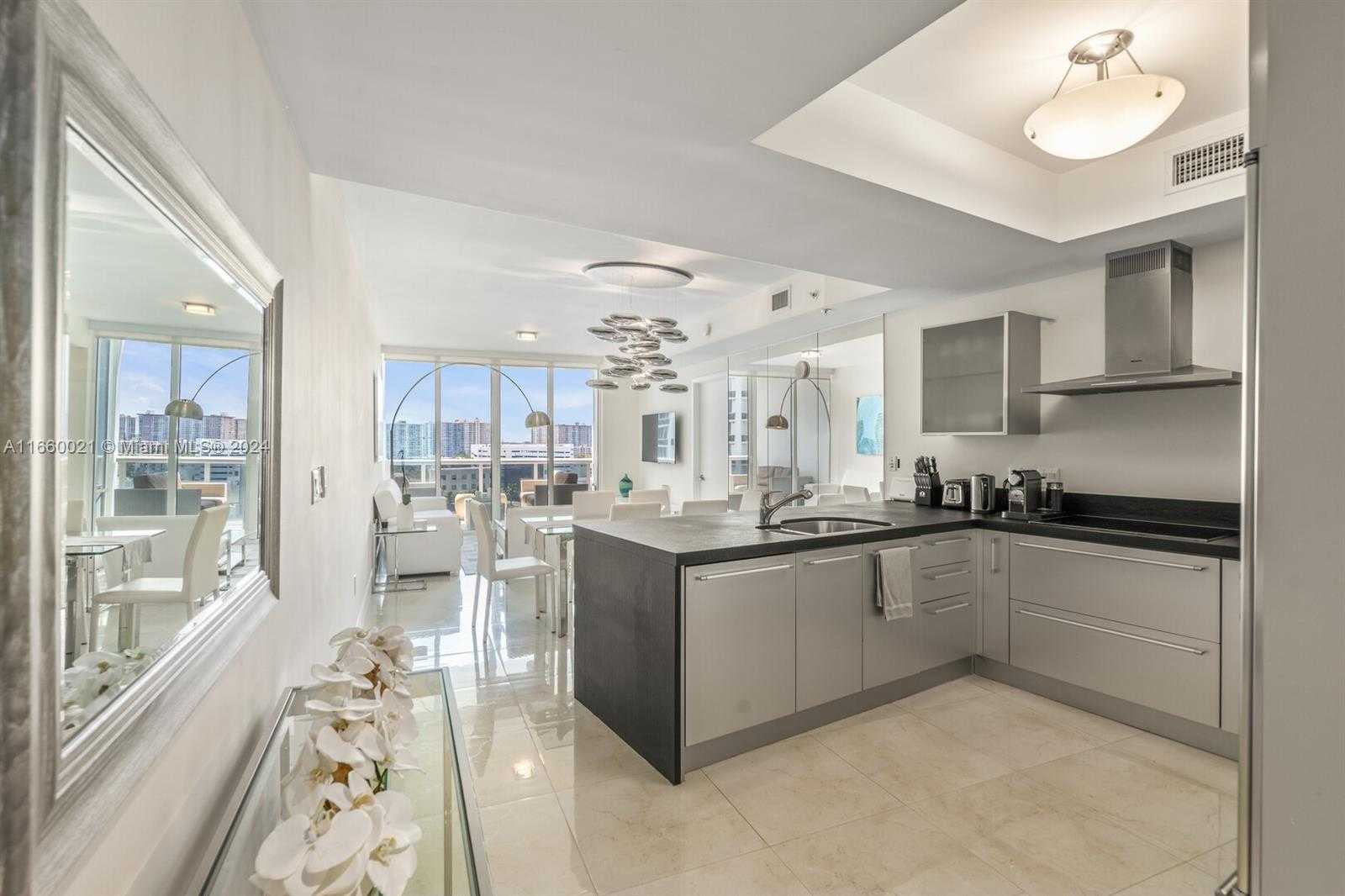 Small Image of 18201 COLLINS AVE #1205, Sunny Isles Beach Number 5