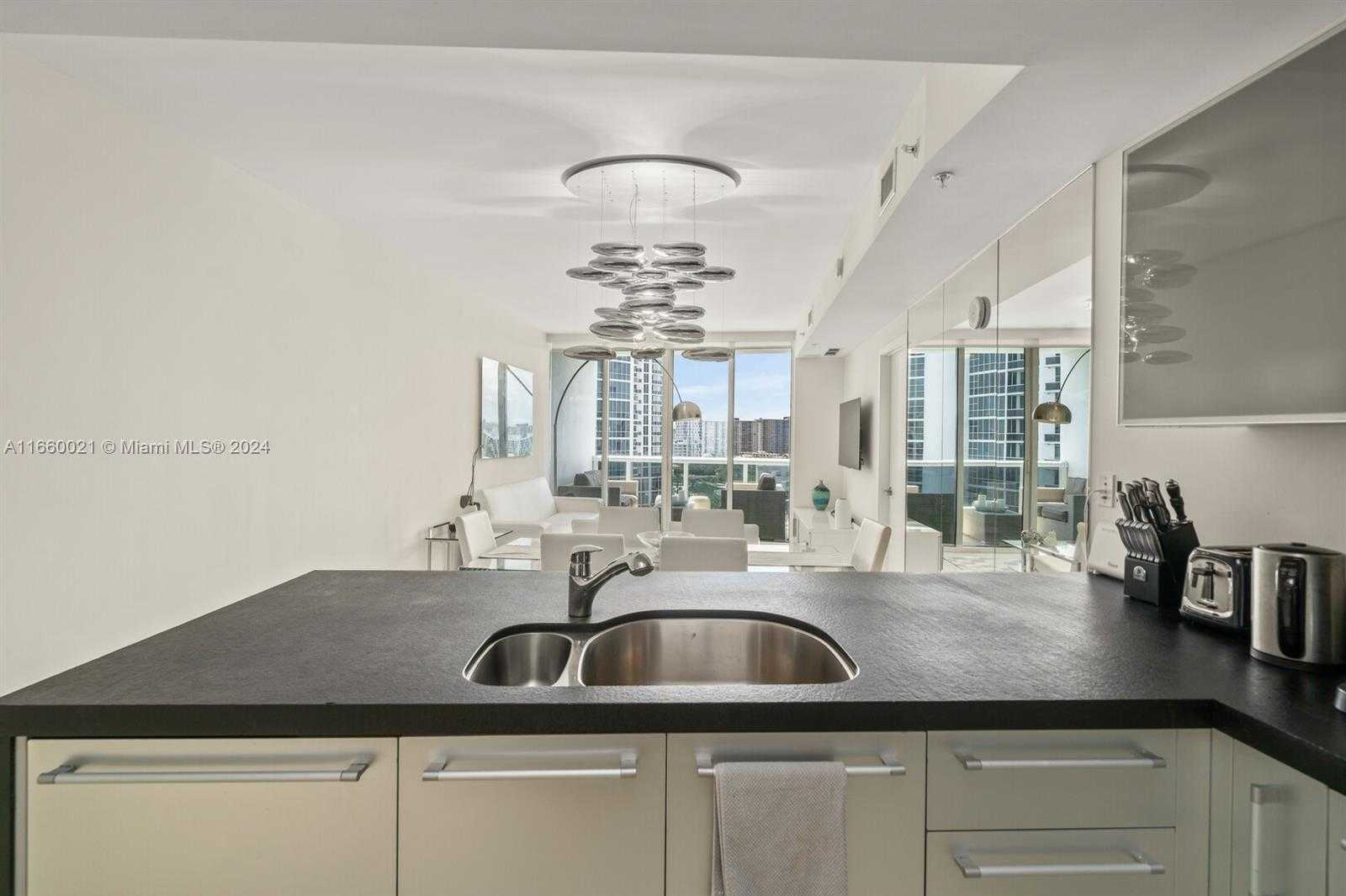 Small Image of 18201 COLLINS AVE #1205, Sunny Isles Beach Number 7