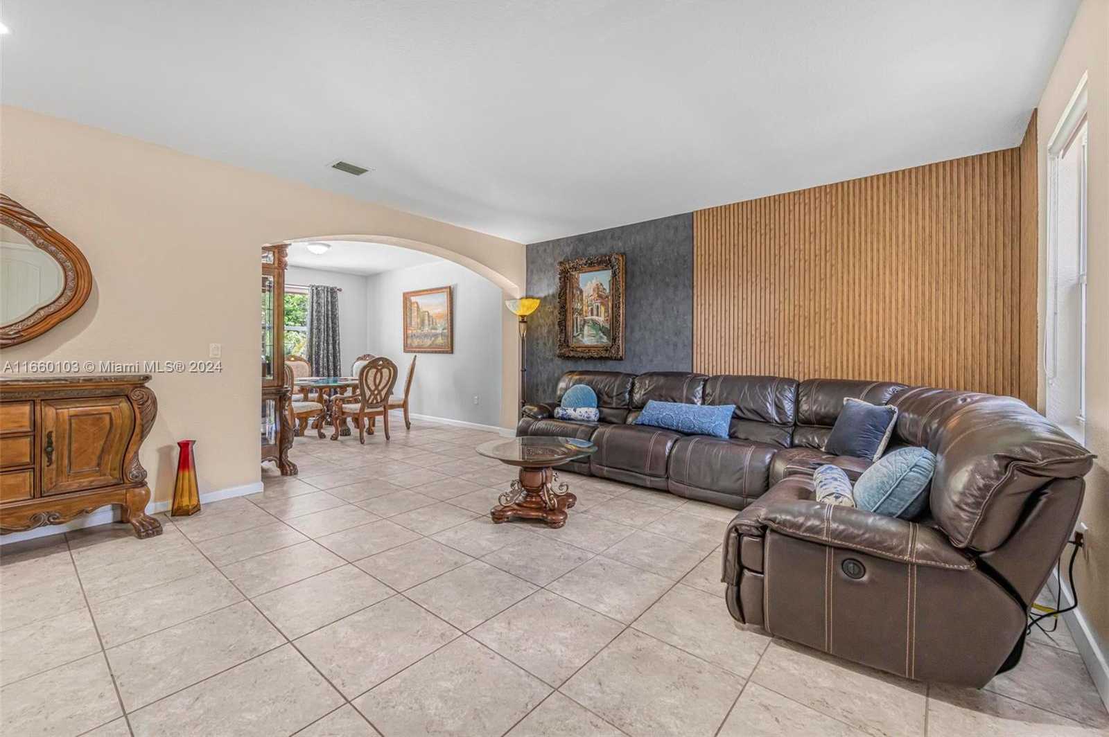 Small Image of 28323 SW 129th Ct, Homestead, FL 33033, USA Number 7