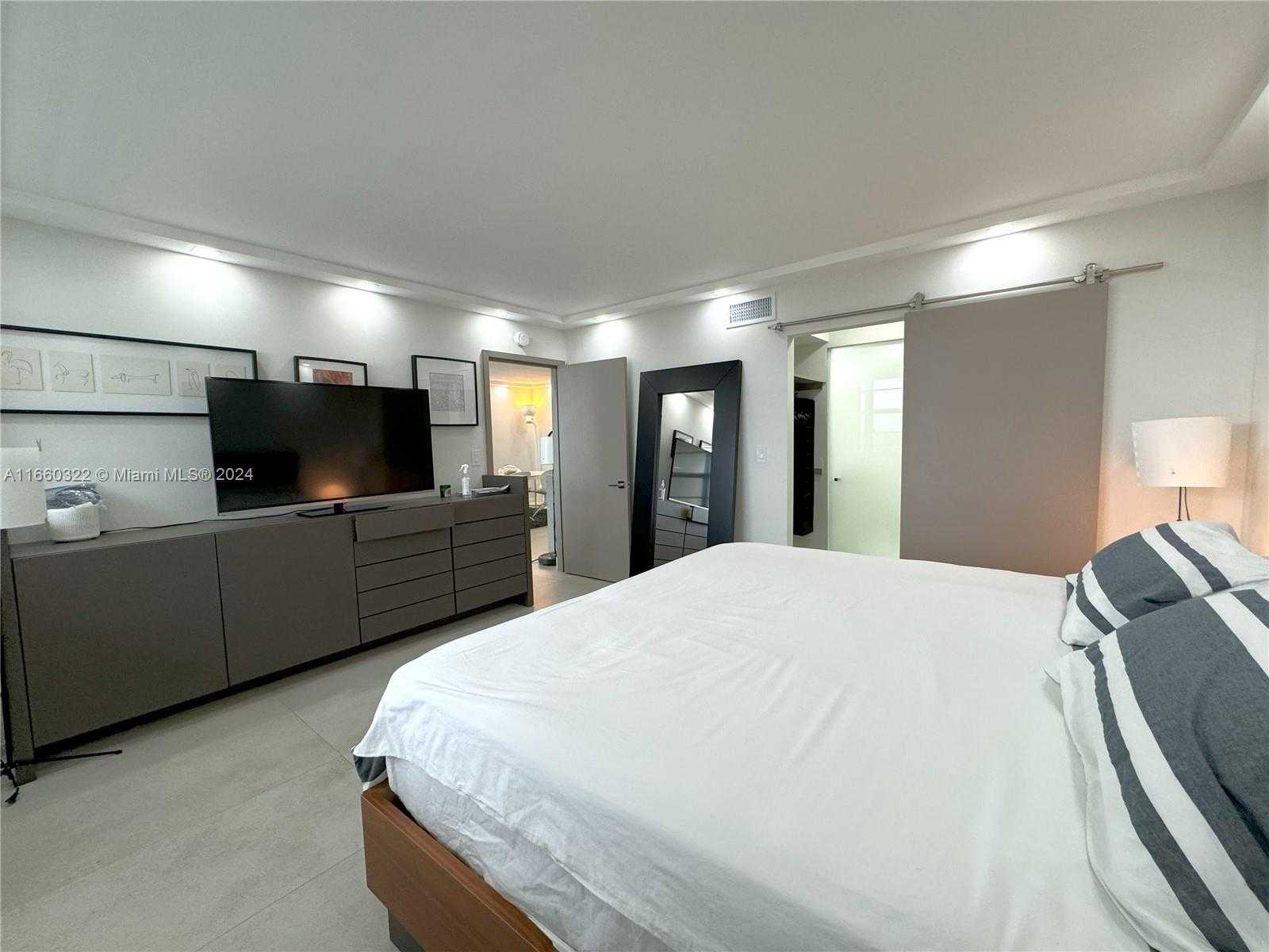 Small Image of 9500 WEST BAY HARBOR DR #6B, Bay Harbor Islands Number 25