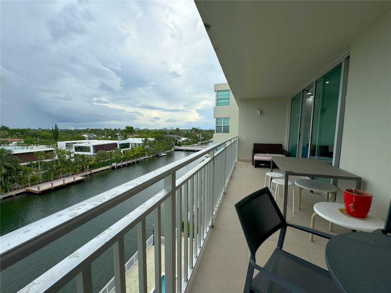 Small Image of 9500 WEST BAY HARBOR DR #6B, Bay Harbor Islands Number 36