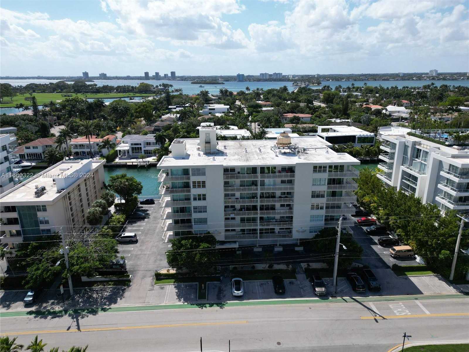 Small Image of 9500 WEST BAY HARBOR DR #6B, Bay Harbor Islands Number 4