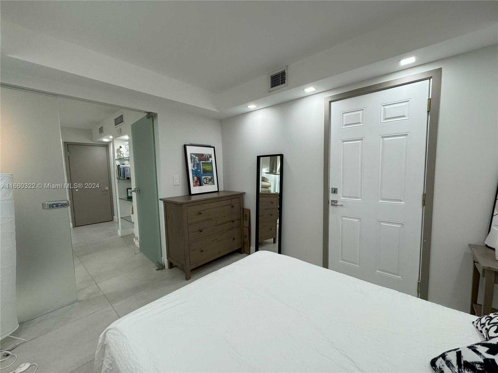 Small Image of 9500 WEST BAY HARBOR DR #6B, Bay Harbor Islands Number 44