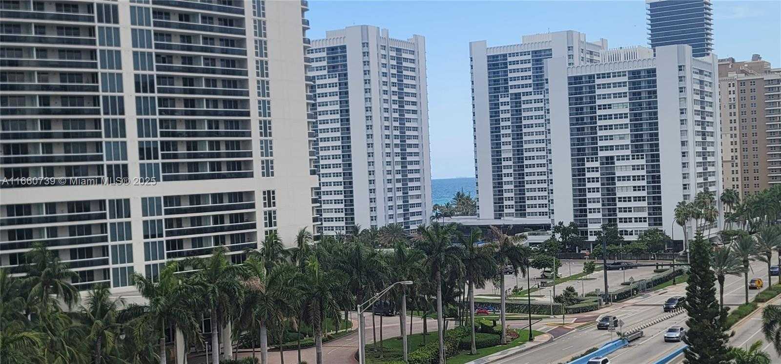 Small Image of 1825 S Ocean Dr, Hallandale Beach, FL 33009, USA Number 16