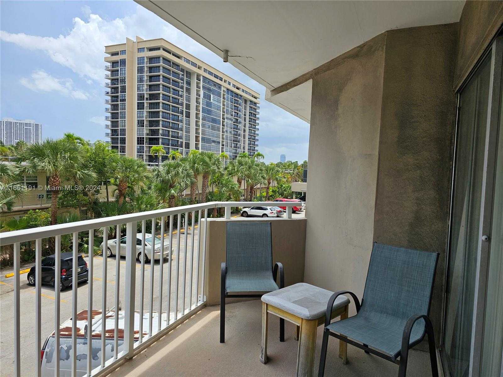 Small Image of 1985 SOUTH OCEAN DR #ML, Hallandale Beach Number 15