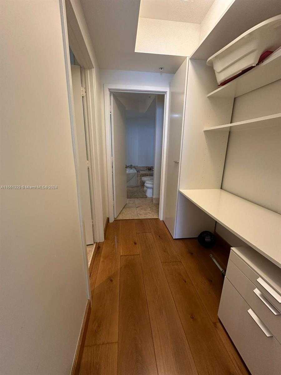 Small Image of 18201 COLLINS AVE #1006, Sunny Isles Beach Number 27