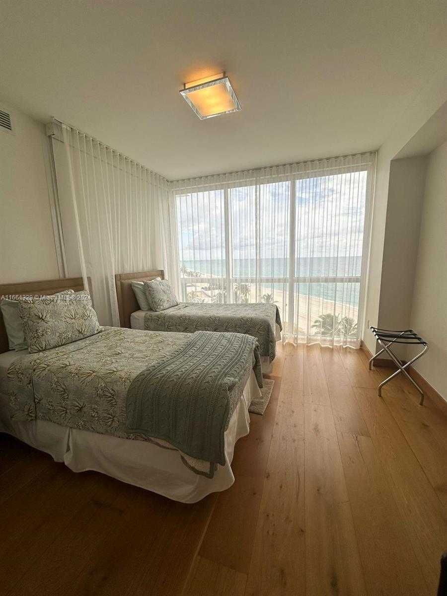 Small Image of 18201 COLLINS AVE #1006, Sunny Isles Beach Number 31
