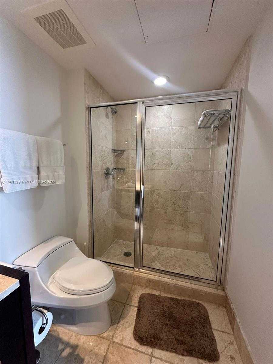 Small Image of 18201 COLLINS AVE #1006, Sunny Isles Beach Number 34