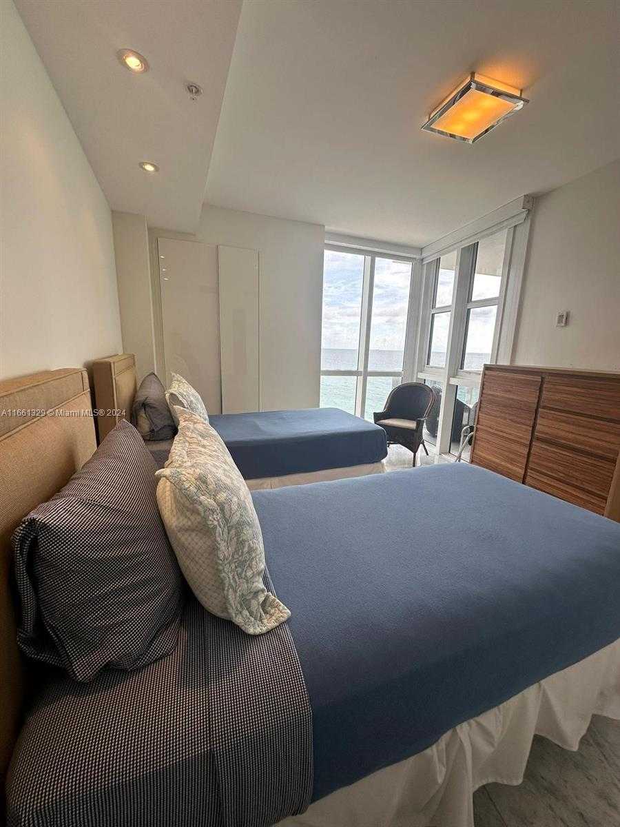 Small Image of 18201 COLLINS AVE #1006, Sunny Isles Beach Number 35