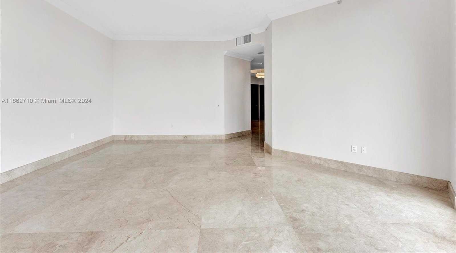 Small Image of 60 EDGEWATER DR #PH2D, Coral Gables Number 21