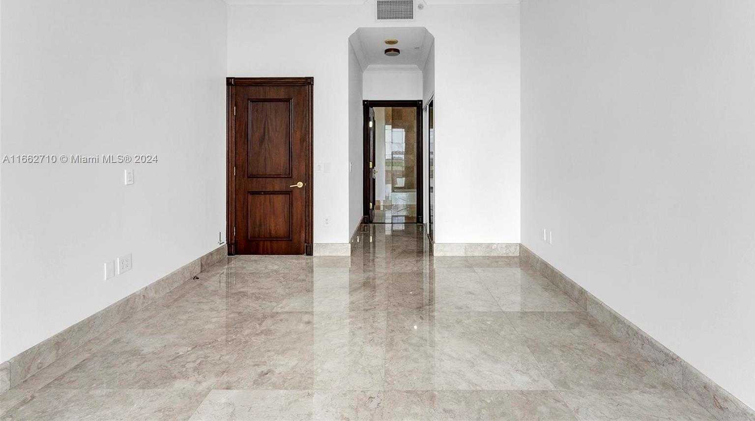 Small Image of 60 EDGEWATER DR #PH2D, Coral Gables Number 28
