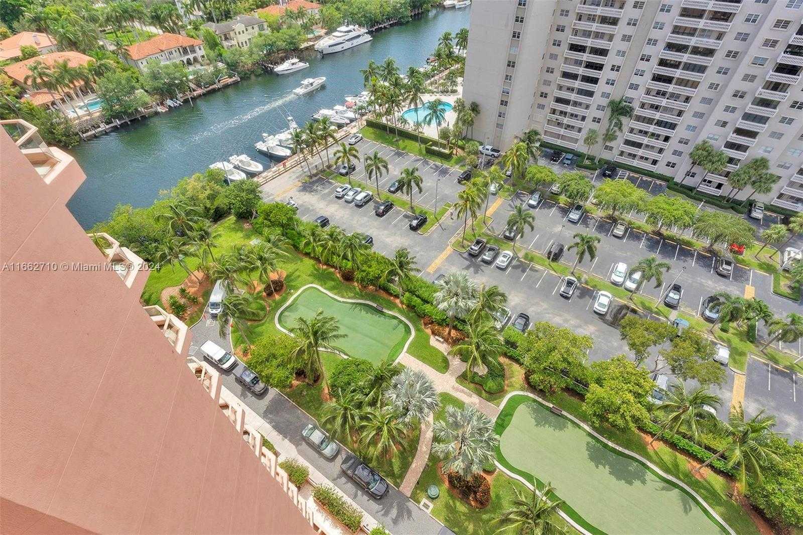 Small Image of 60 EDGEWATER DR #PH2D, Coral Gables Number 37